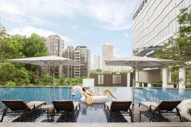 Novotel Singapore On Stevens - pool