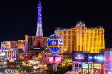 Paris Las Vegas - exterior