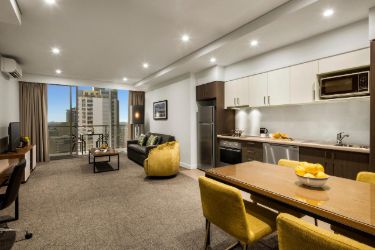 Quest East Perth - Two Bedroom Executive Apartment