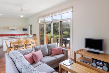 Ramada Resort by Wyndham Phillip Island - Three Bedroom Villa