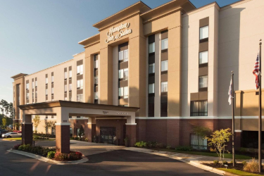 Hampton Inn & Suites by Hilton Augusta-Washington Rd Exterior
