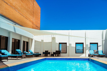 Stamford Plaza Adelaide - Rooftop pool