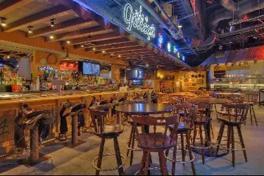 Treasure Island Hotel and Casino - Bar