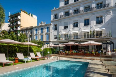 Hotel Le Canberra Cannes - Outdoor pool