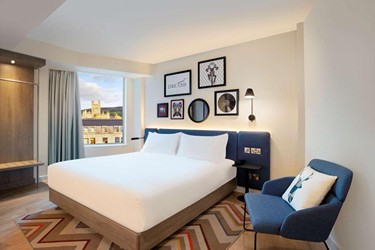 Hampton By Hilton Bath City - Queen Room