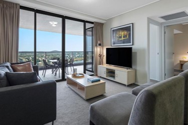 Oaks Brisbane Aurora Suites - 2 Bedroom Apartment