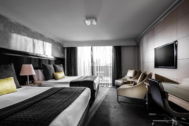 Pullman Brisbane King George Square - Deluxe Twin Room with Balcony